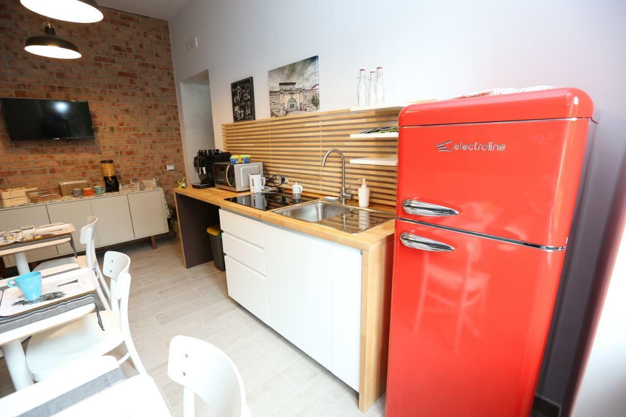 Il Covo Degli Arditi B&B 포텐자 외부 사진